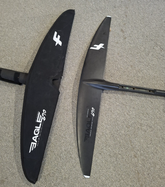 Ex-Demo F-One FW EAGLE V1 HM CARBON  - CHOPPED TIPS