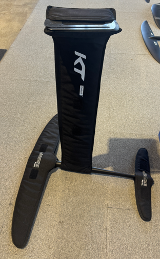 Ex-Demo KT Foiling Atlas Complete